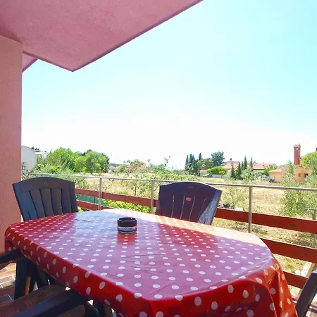 Apartment Fuer 6 Personen Ca 65 Qm In Pula-fondole, Istrien Istrische Riviera *